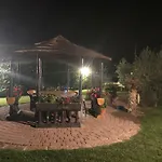 A Due Passi Dal Mare شقة بيزا