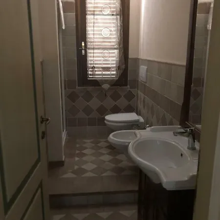 A Due Passi Dal Mare *