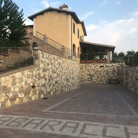 A Due Passi Dal Mare *