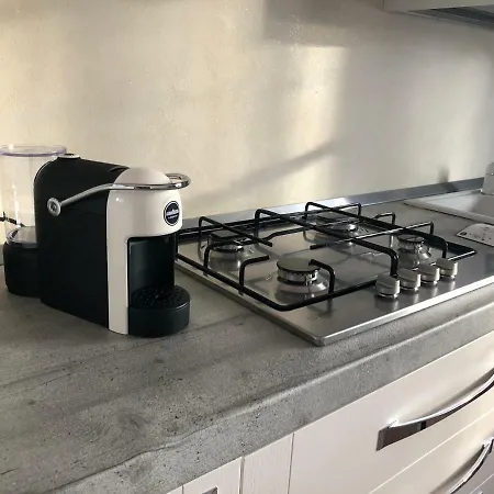 Apartment A Due Passi Dal Mare Pisa