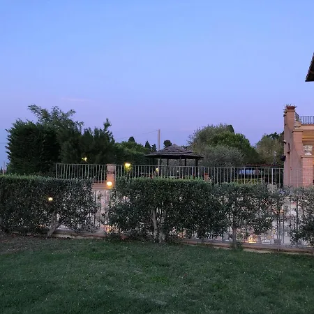 Apartment A Due Passi Dal Mare *