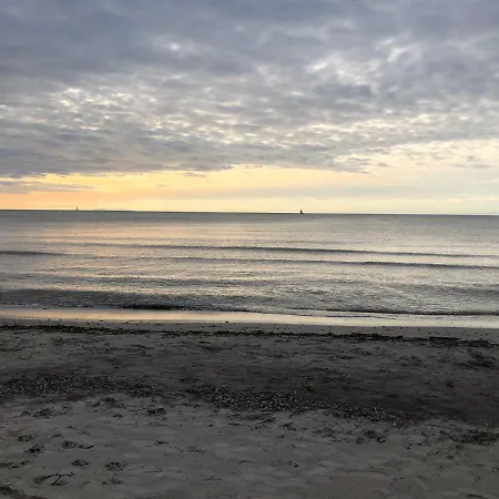 A Due Passi Dal Mare Apartman *